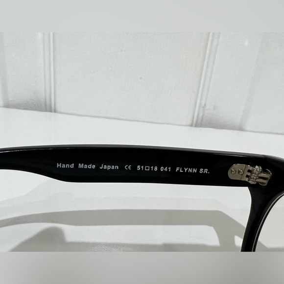 Morgenthal Frederics  New York ‘Flynn’ Eyeglass frame - Picture 10 of 15